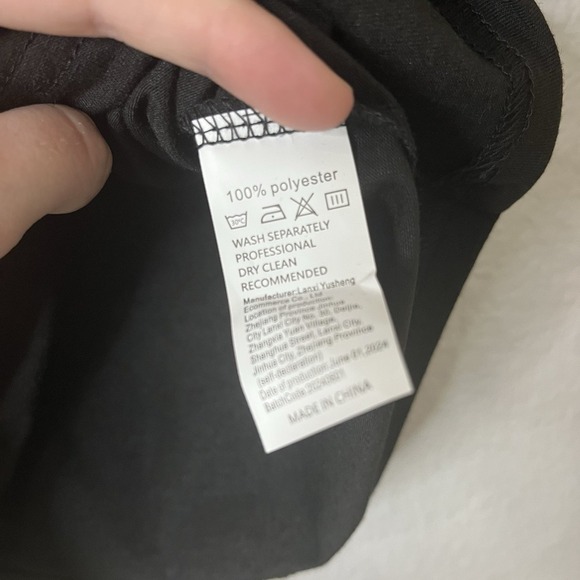 Boutique Trending Girl Turkey With Bow Thanksgiving Gobble Gobble Tshirt - Picture 5 of 5